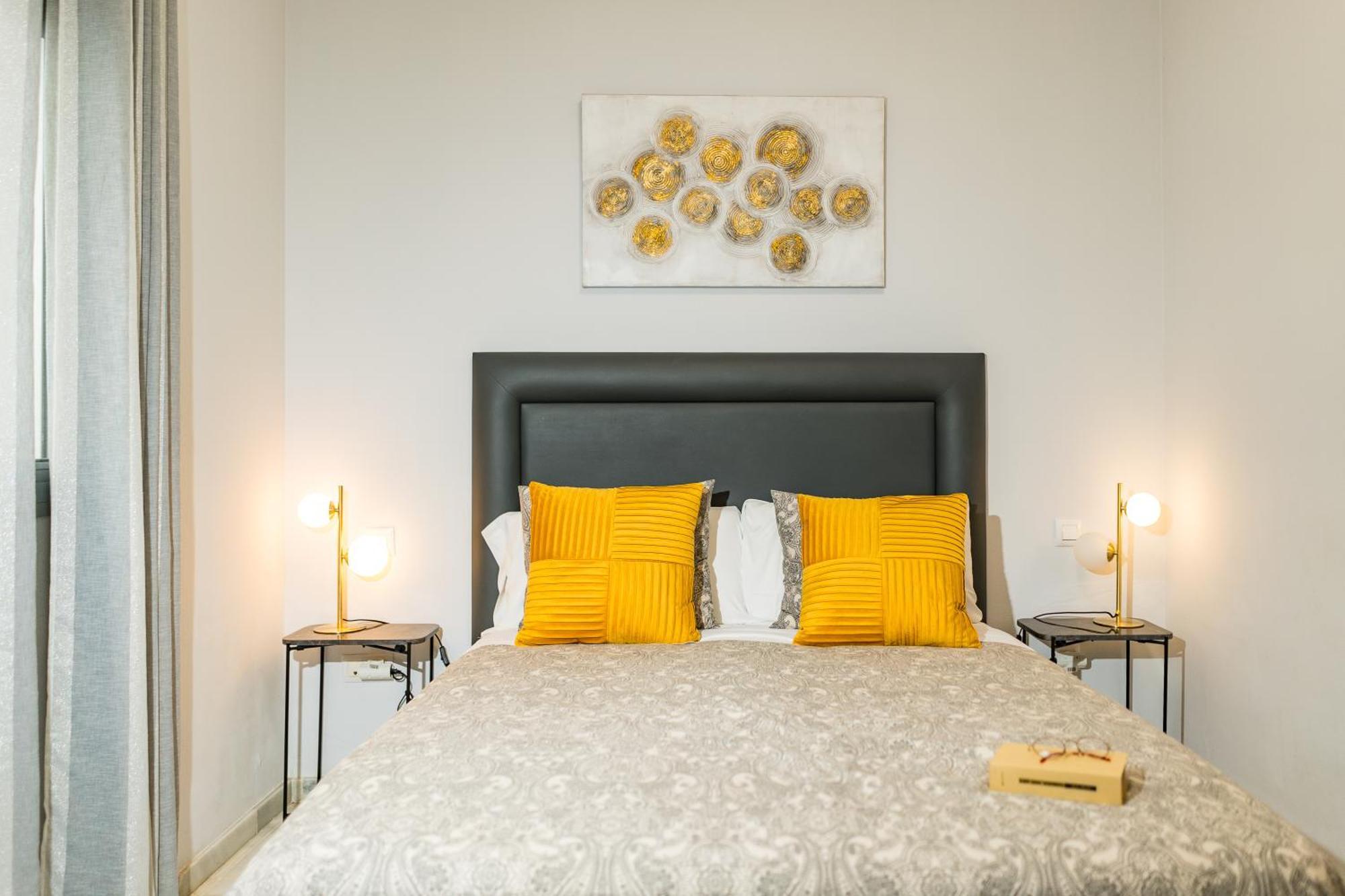 Apartamento Triana Deluxe Con Patio Privado — Photos 3